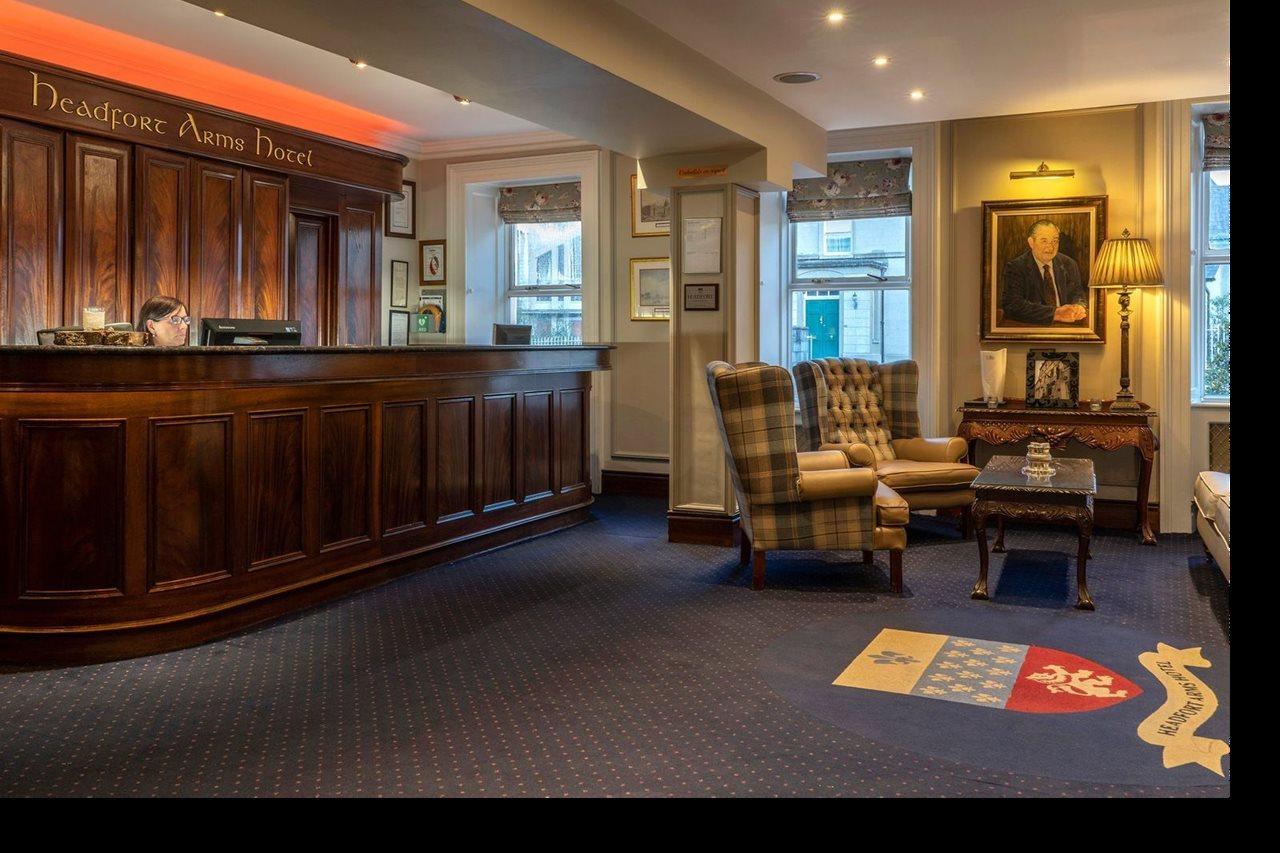 Headfort Arms Hotel Kells  Buitenkant foto