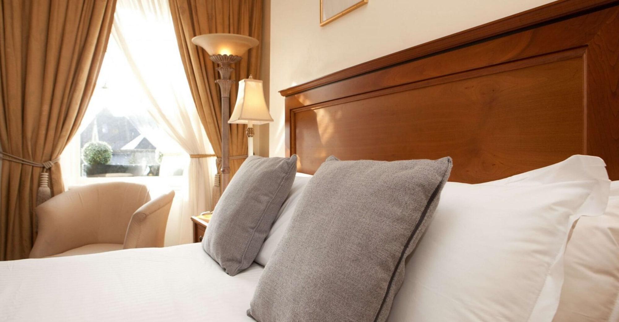 Headfort Arms Hotel Kells  Buitenkant foto