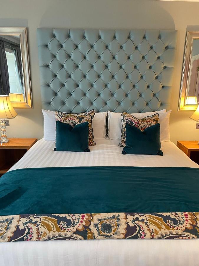 Headfort Arms Hotel Kells  Buitenkant foto